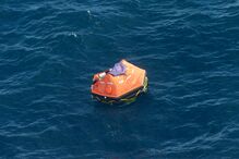 Emoção em resgate 'milagroso' de pescadores de Caxinas