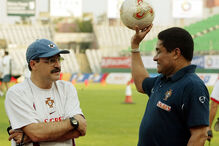 Morreu o primeiro galáctico do futebol português