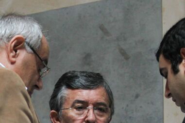 U. LEIRIA, ORDENADOS, SALÁRIOS, ATRASO