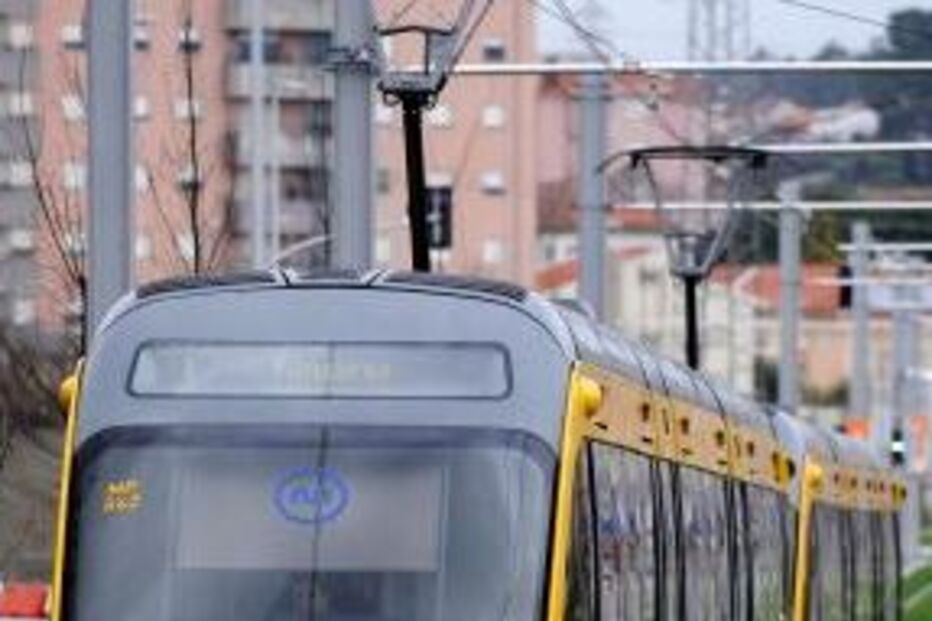 metro, porto, clientes