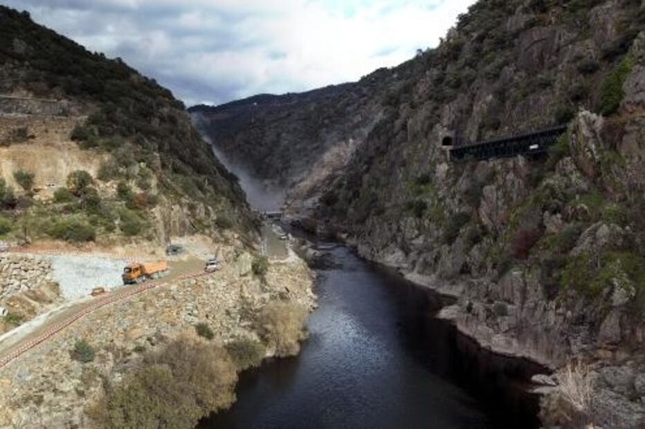 Douro, Quercus, barragem, Foz do Tua, secretário de Estado da Cultura, Francisco José Viegas, Património Mundial, UNESCO, EDP, Souto Moura 