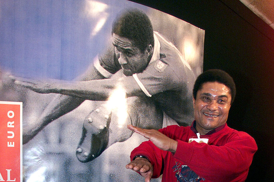 Morreu o primeiro galáctico do futebol português