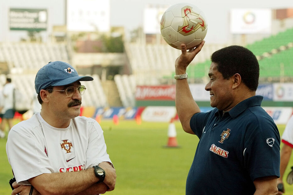 Morreu o primeiro galáctico do futebol português