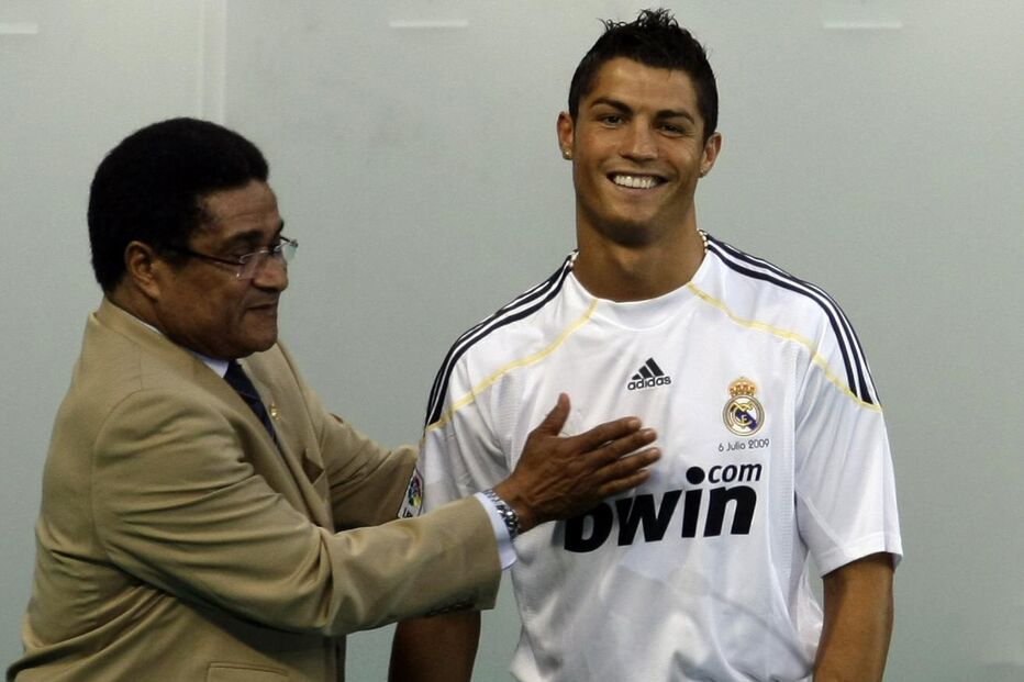 Morreu o primeiro galáctico do futebol português