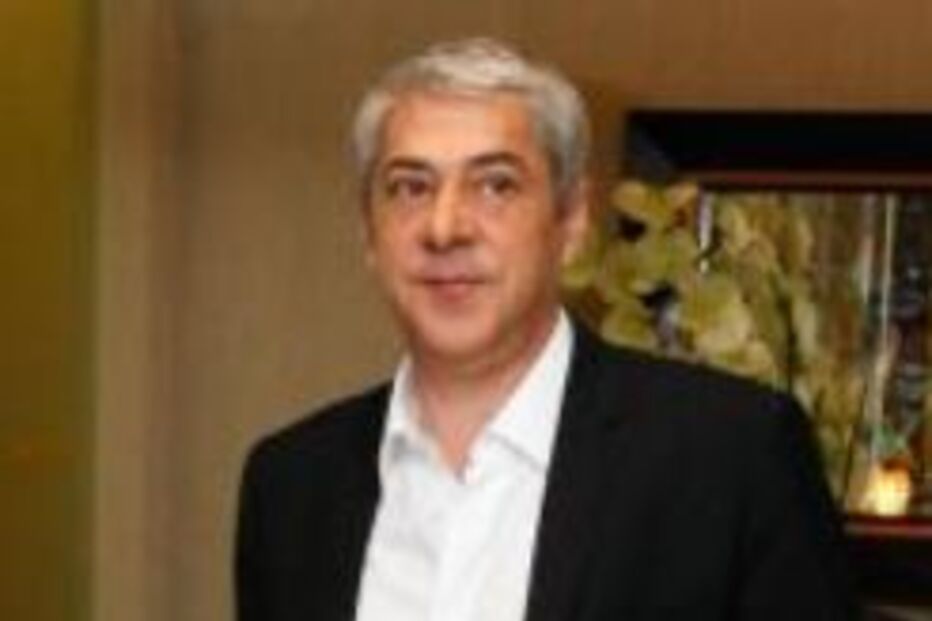 Sócrates, adultos, Novas Oportunidades, suspenso