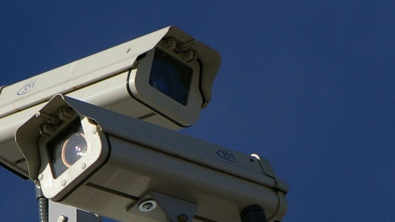 Граница устройства. Камеры видеофиксации Магнитогорск. Камеры Магнитогорск. Камеры на границе. Камеры в Магнитогорске на дорогах.