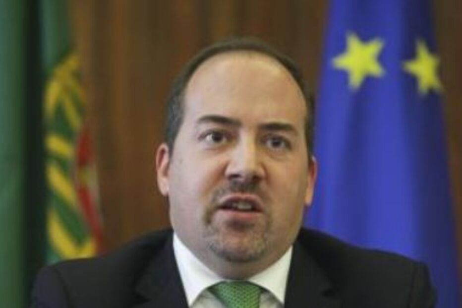 Cerâmica, Valadares, Gaia, Santos Pereira, Empresas