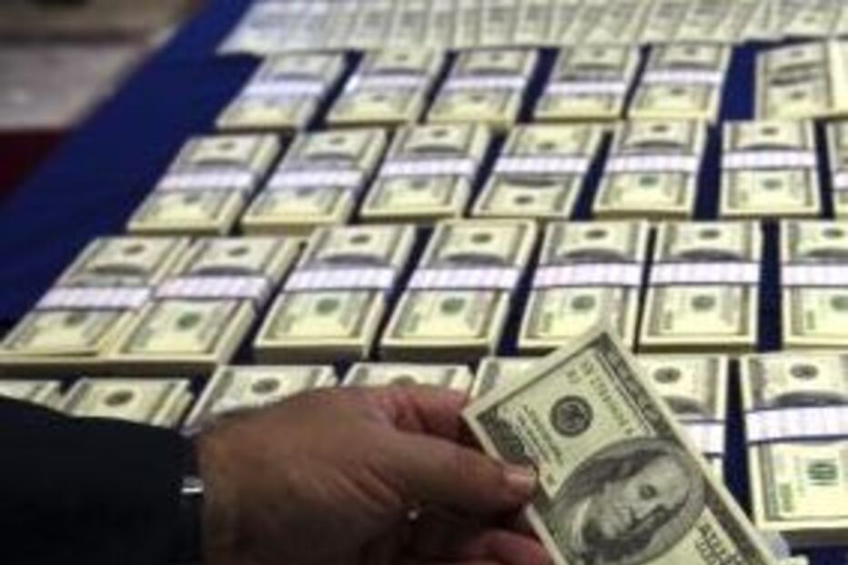 Falsificação, Dólares, Sentença