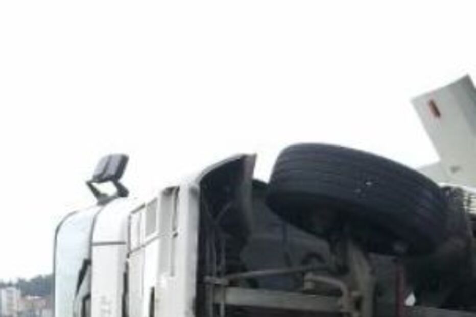 benfica, acidente, trânsito, CRIL, PSP