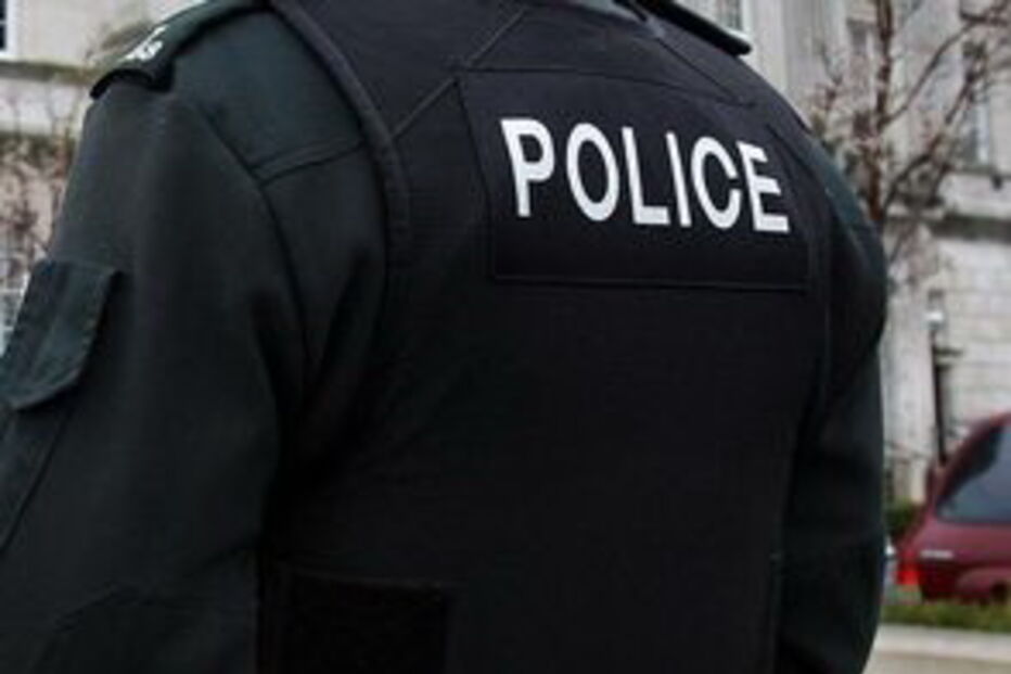 Irlanda: Polícia teve meia hora para retirar pessoas antes de explosões