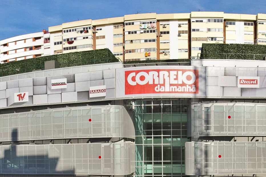 CM, Instalações, Benfica