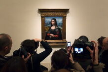 Aquela que é considerada a cópia mais fiel da ‘Mona Lisa’, de Leonardo Da Vinci, está desde ontem em exibição no Museu do Prado, em Madrid, após um longo trabalho de restauro.  (Sergio Perez/Reuters)