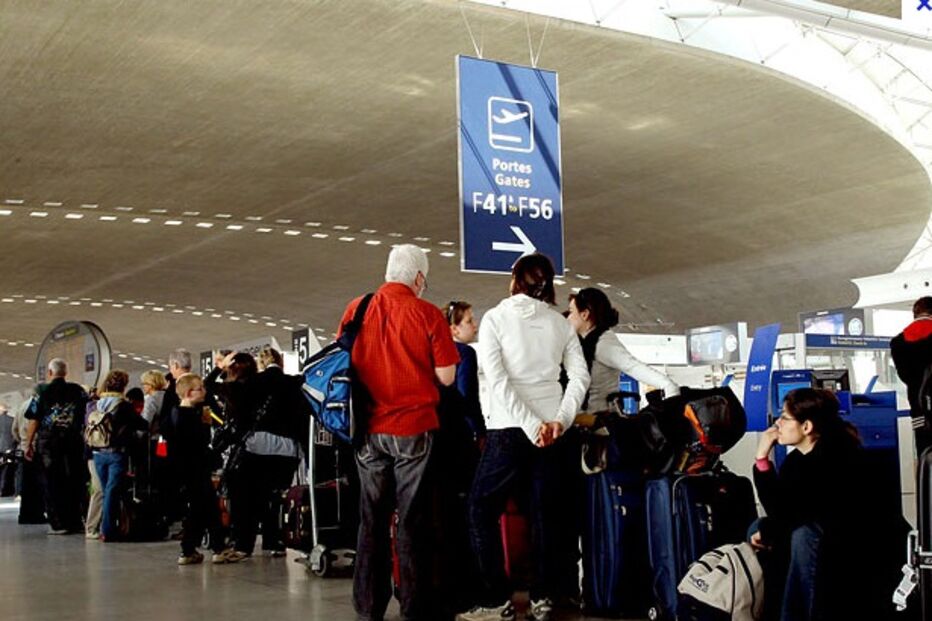 greve da aviação, França, protesto, voos, aeroporto de Roissy, projecto de lei, trabalhadores