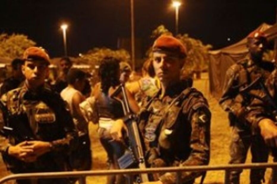 Brasil, Bahia, Greve, Militares, Polícias, Assembleia