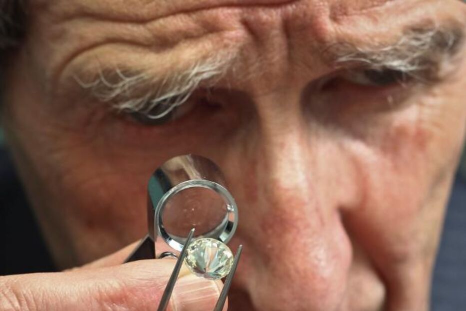O eterno valor dos diamantes