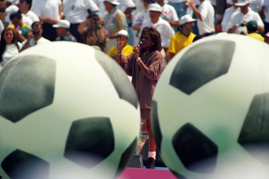 'A Voz' de Whitney Houston fica em silêncio