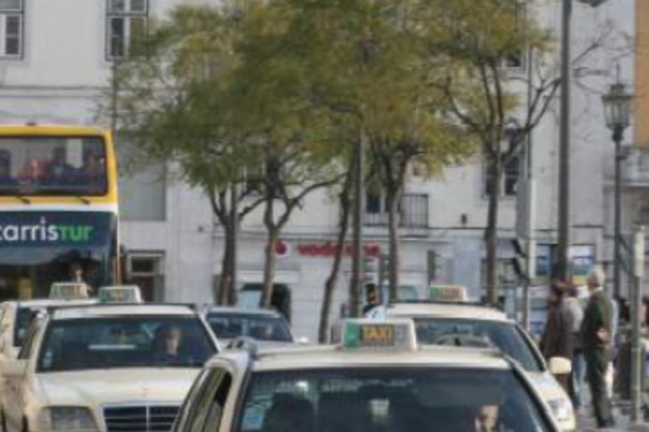 Taxi, Taxistas, Carros Eléctricos, Carros Eléctricos