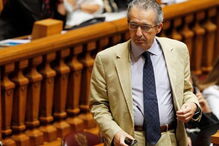 Ribeiro e Castro, feriados, 10 de Junho, feriado móvel, CDS