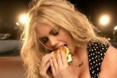 Kate Upton em anúncio sexy