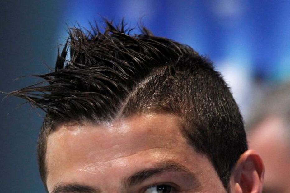 RONALDO, BRINCOS, DIAMANTE, LUXO