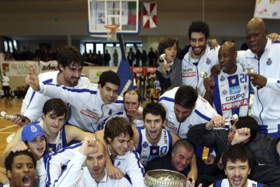 Taça de Portugal, FC Porto, Académica de Coimbra, Pinto da Costa, Basquetebol