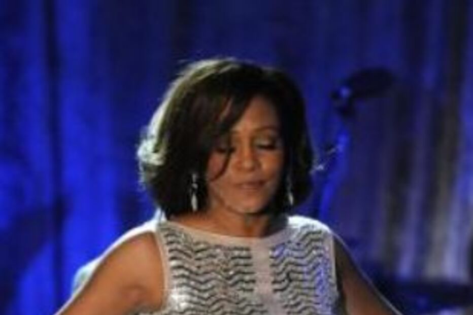 whitney houston, droga, cocaína, cantora, morte, óbito, eua