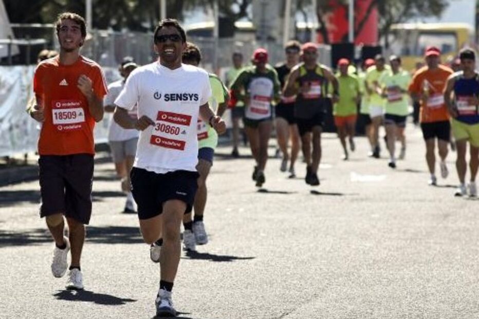 22.ª Meia Maratona Internacional de Lisboa, VII Passeio Mimosa - Avós, Corrida da Amizade, trânsito condicionado