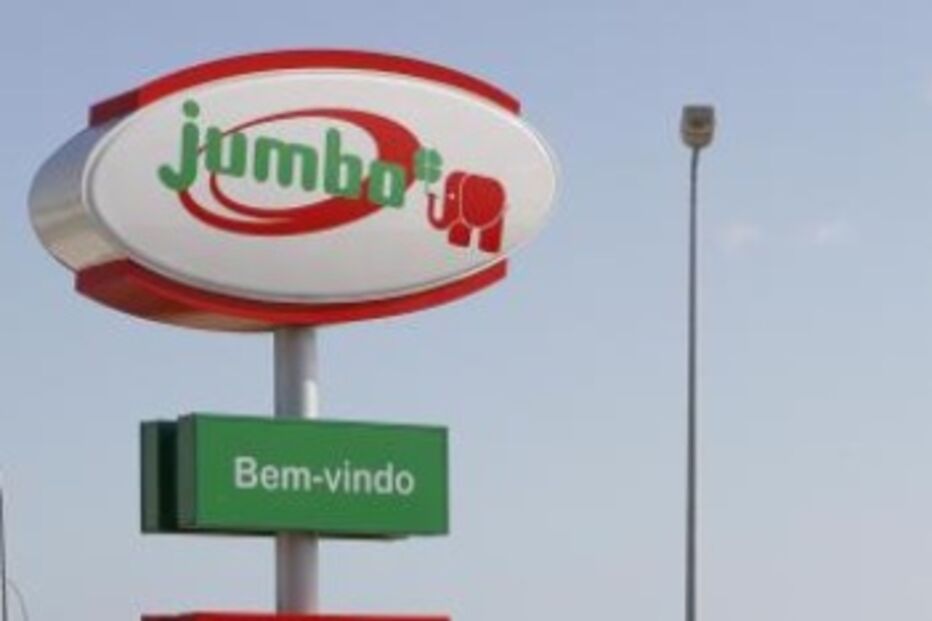 Auchan, Jumbo, Hipermercado, Encerramento, Posto de combustível, Santarém