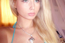 Copy (2012-04-24 17:28:14) Russa torna-se famosa por ser a Barbie de carne e osso