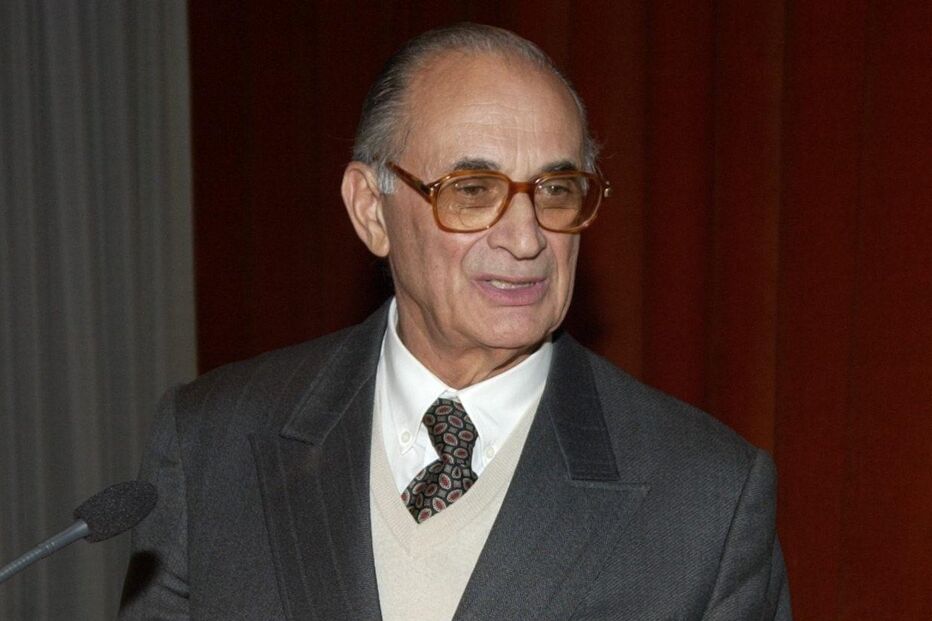 Alexandre Linhares Furtado