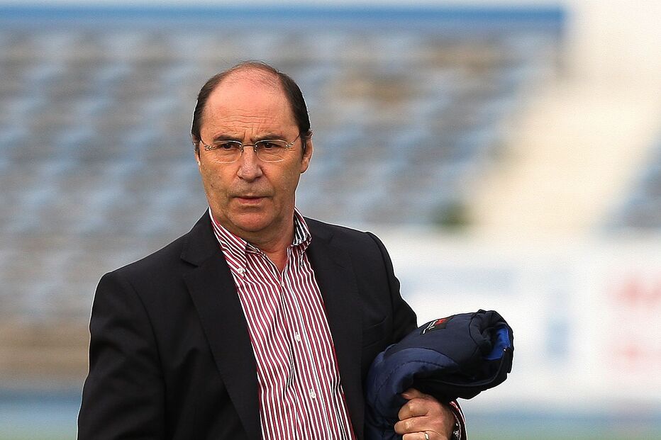 GIL VICENTE, TAÇA DA LIGA, COIMBRA, CHAMPANHE, SEM-ABRIGO, ANTÓNIO FIÚSA