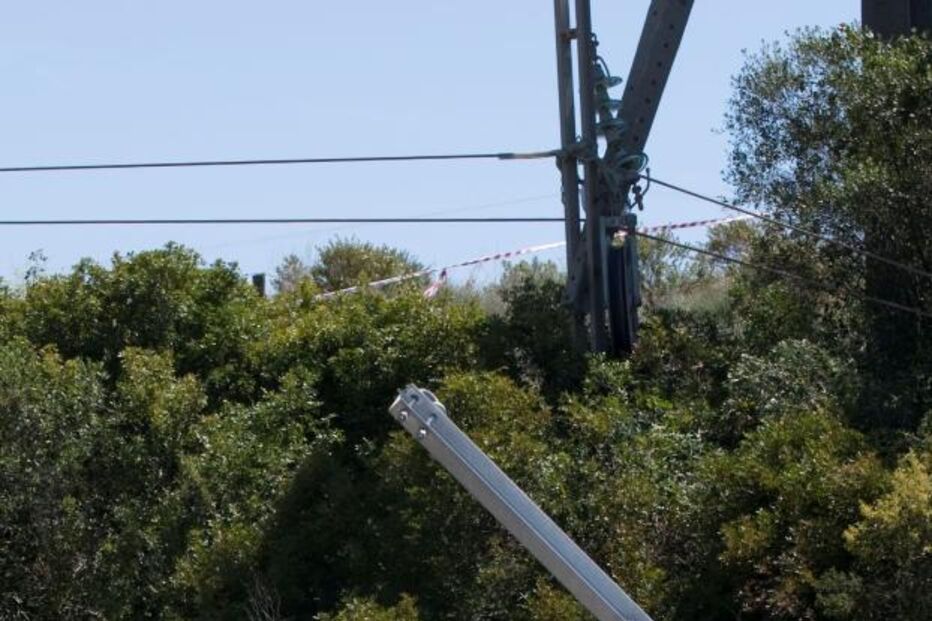 MORTE, ÓBITO, PADERNE, QUEDA, POSTE