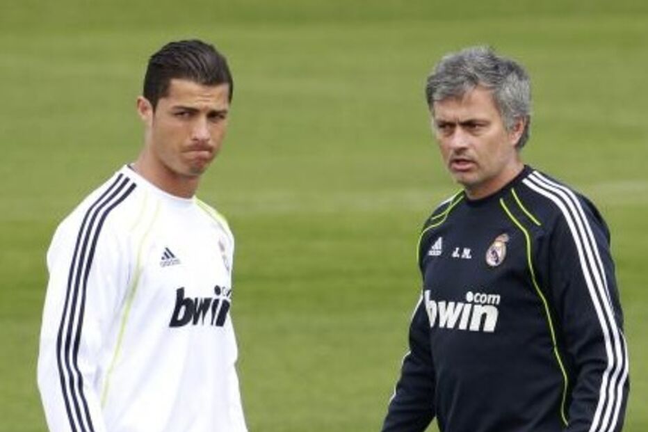 Cristiano Ronaldo, José Mourinho, Liga inglesa, prémios, nomeados, Inglaterra, Real Madrid, Manchester United, Chelsea