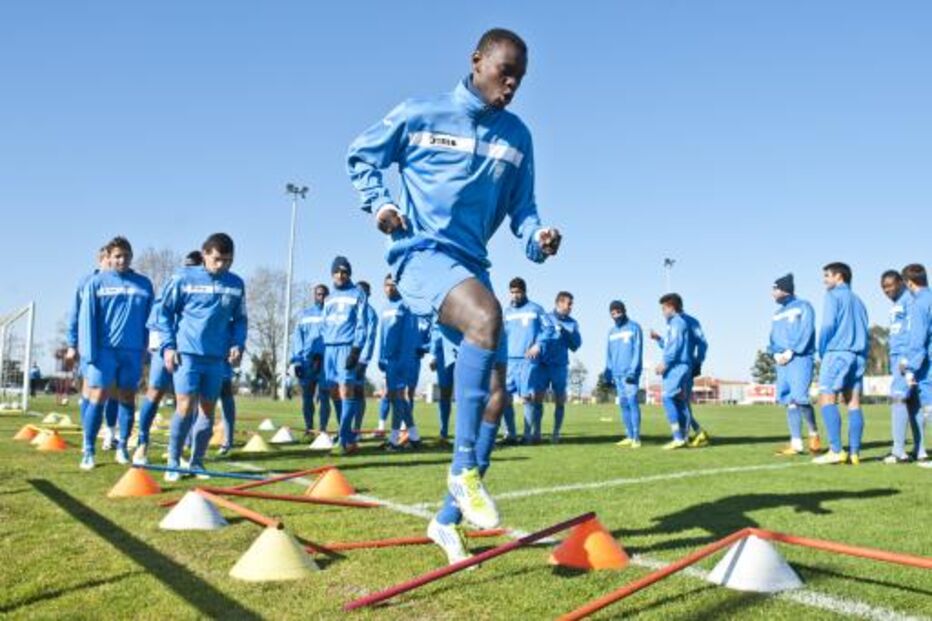 jogadores, união de leiria, contratos, salários, rescisão, liga