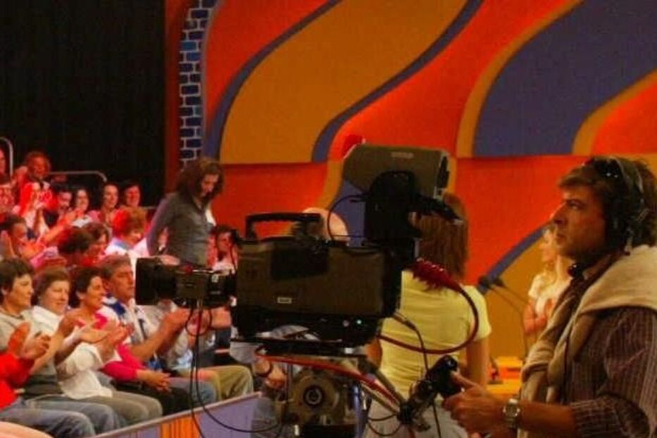 FIGURANTES, PAGAMENTOS, RTP, TRIPÉ VISUAL, PUBLICIDADE, TV, CINEMA