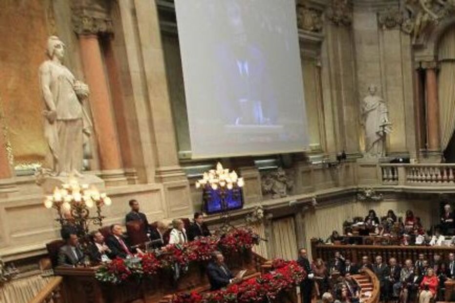 REFEIÇÕES, ASSEMBLEIA DA REPÚBLICA, LUXO