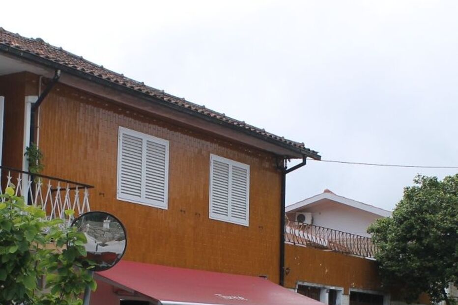 Empresário morto com régua afiada 