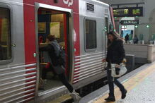 comboios, cp, greve, maquinistas, revisores, transportes, passageiros