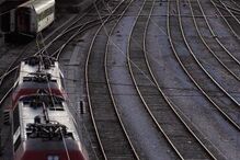 CP, Comboios, Paralisação, Greve, Maquinistas, Revisores, Feriado, 10 de Junho, Acordo de empresa, Subsídio de férias, Subsídio de Natal