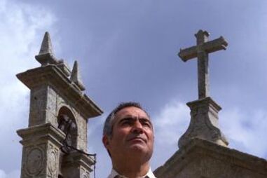 deputados, Vila Real, padre Fontes, Cavaco Silva, condecoração, Congresso de Medicina Popular, Noite das Bruxas, Montalegre