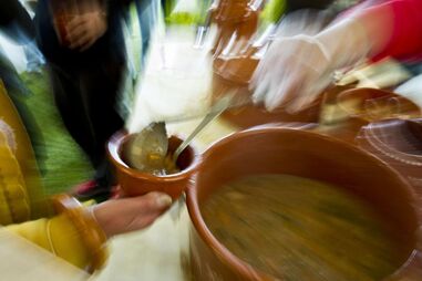 65 refeições diárias, Mogadouro, famílias carenciadas