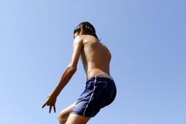 rio douro, jovem, afogamento, bombeiros, inem, autoridade marítima