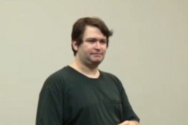 Jonah Falcon, agente, pénis, aeroporto, San Francisco, actor, recorde, raio X, detector de metais, voo, ‘Guiness Book of World Records’