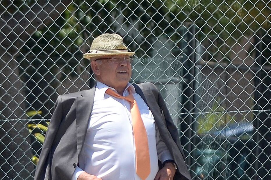 PACO BANDEIRA, JULGAMENTO, TRIBUNAL, OEIRAS, CANTOR, INSULTOS, MOLESTADA