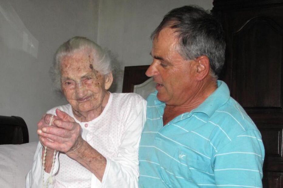 café, segredo, filhos, bisnetos, netos, Barcelos, Maria Dolores Lopes, idosa