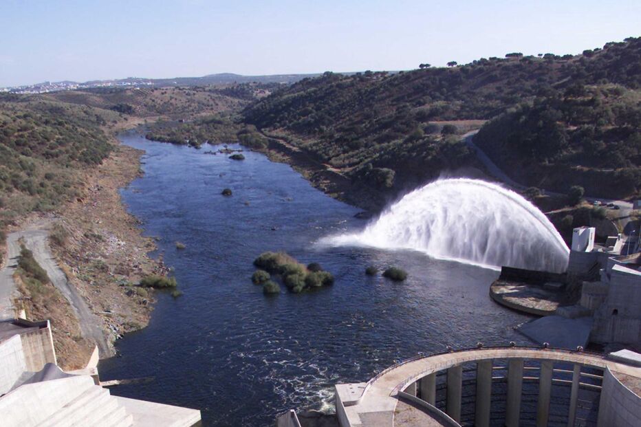 Barragens, Seca, Prejuízos