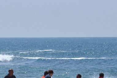 praia, morte, tragédia, avô, neta, afogamento, nazaré