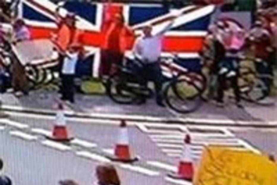 miguel relvas, licenciatura, jogos olímpicos, londres, cartaz, protesto