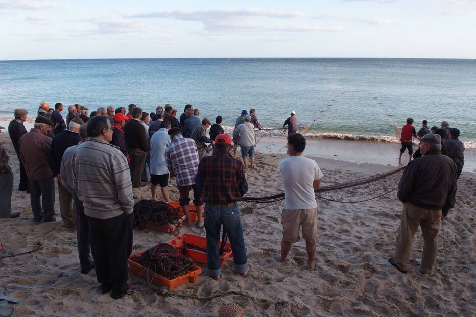 Tradição da Arte Xávega nas praias de Sesimbra