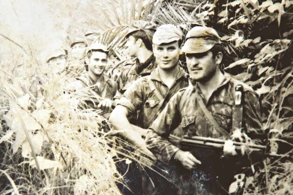 “Arrastei-me até ao quartel para me salvar”